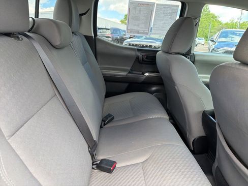 Used 2023 Toyota Tacoma SR5 RWD image 9