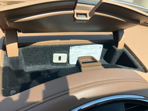 Used 2013 Buick Enclave Leather w/ Trailering Provision Package FWD image 17