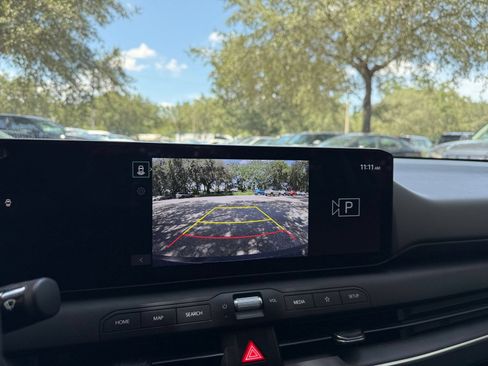 Used 2025 Kia K4 FWD image 23