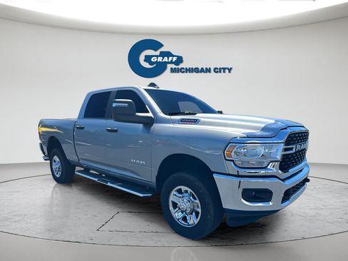 Used 2024 RAM 2500 Big Horn w/ Bed Utility Group AWD/4WD image 6