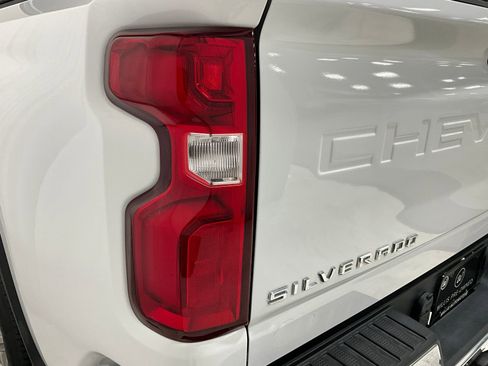 Used 2020 Chevrolet Silverado 3500 LTZ w/ LTZ Plus Package image 26