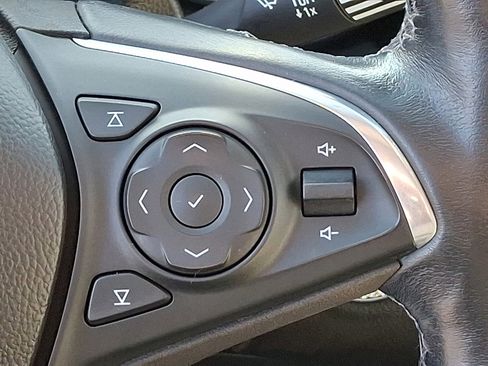 Used 2019 Buick Envision Essence image 21