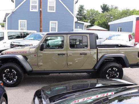 Used 2026 Jeep Gladiator Rubicon AWD/4WD image 2