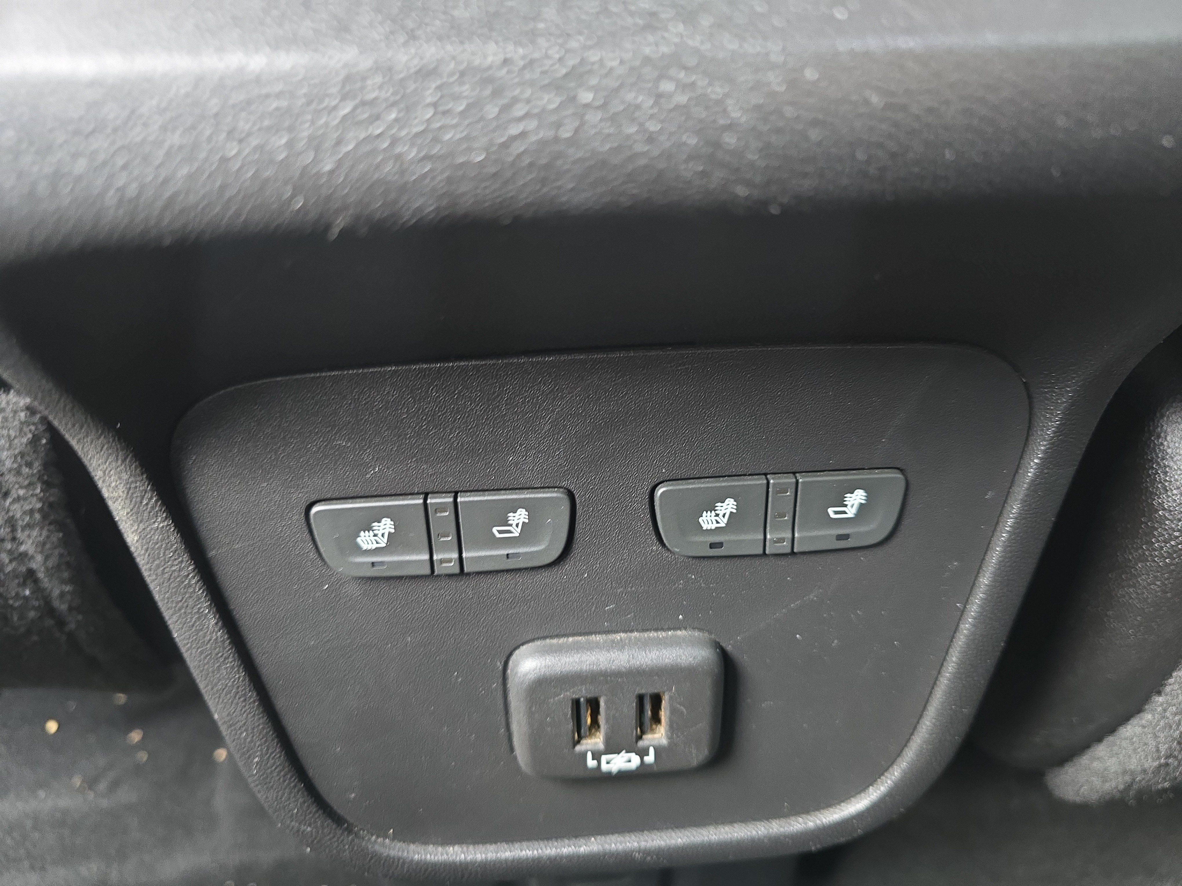 Used 2019 Chevrolet Equinox Premier AWD/4WD image 33
