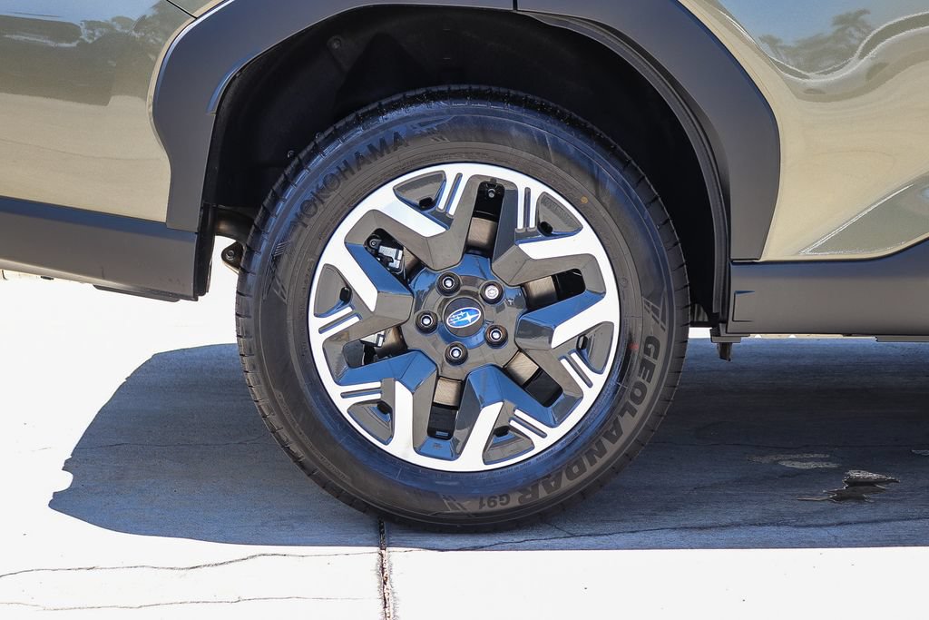 New 2026 Subaru Forester Premium AWD/4WD image 11