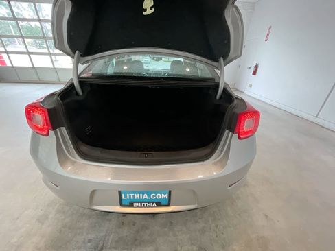 Used 2016 Chevrolet Malibu LTZ FWD image 21