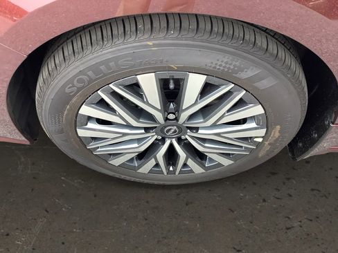 New 2025 Nissan Altima 2.5 SV w/ SV Premium Package image 10