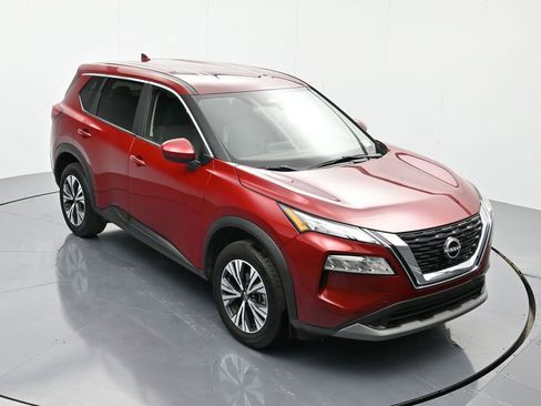 Used 2023 Nissan Rogue SV image 32
