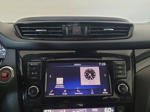 Used 2022 Nissan Rogue Sport SV AWD/4WD image 25
