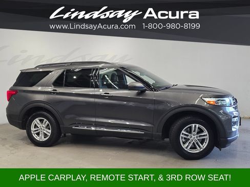 Used 2020 Ford Explorer XLT w/ Equipment Group 202A AWD/4WD image 3