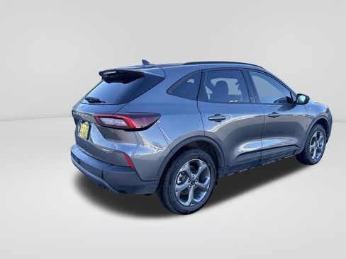 Used 2025 Ford Escape ST-Line image 6