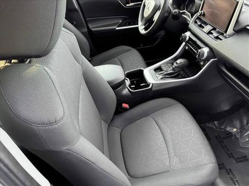 Certified 2024 Toyota RAV4 XLE image 19