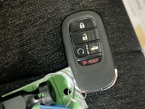 New 2026 Honda Accord LX image 32
