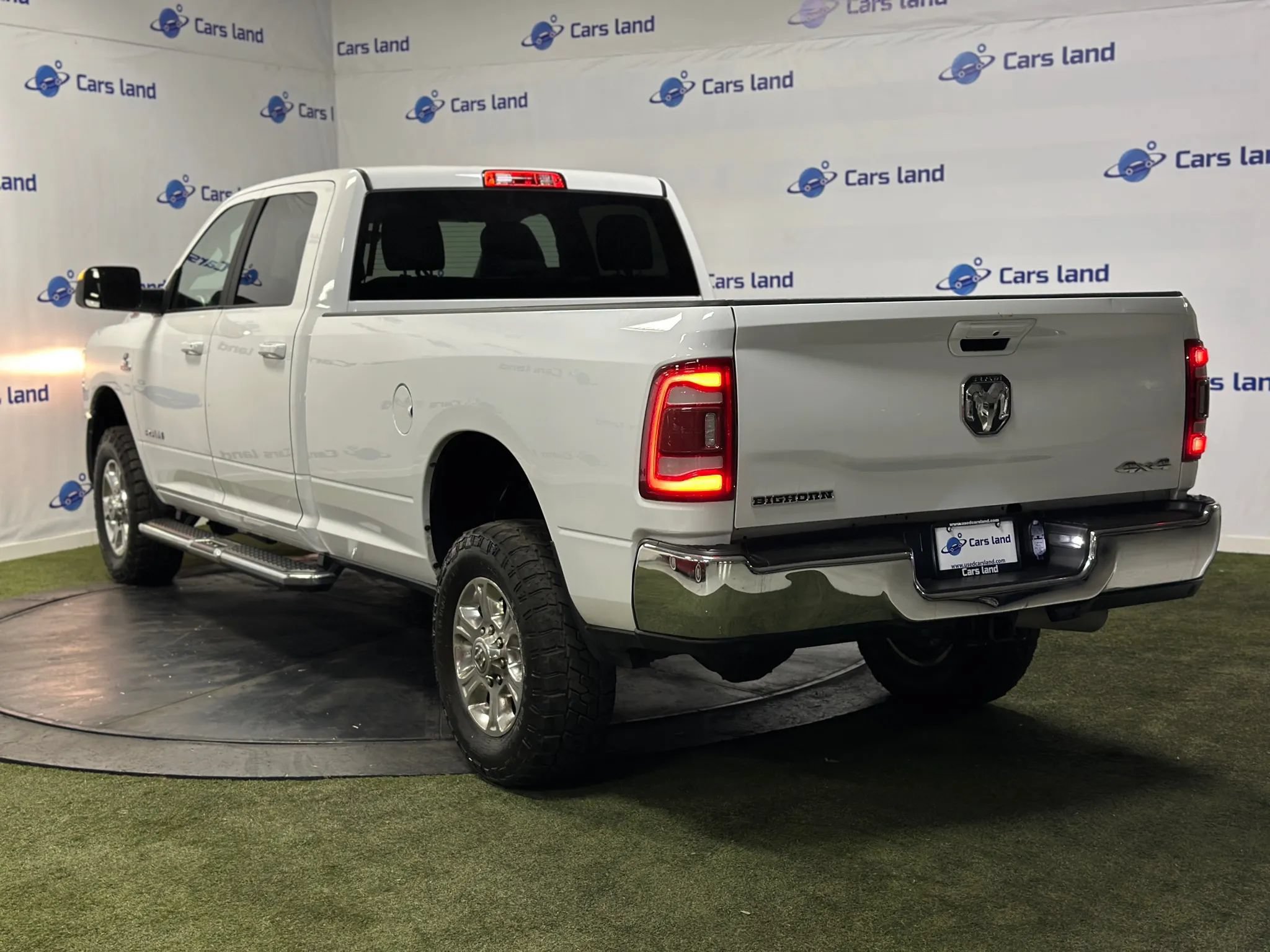 Used 2022 RAM 2500 Big Horn w/ Level 1 Equipment Group AWD/4WD image 5