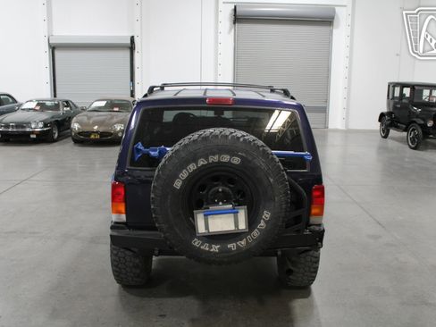 Used 1999 Jeep Cherokee Classic image 9