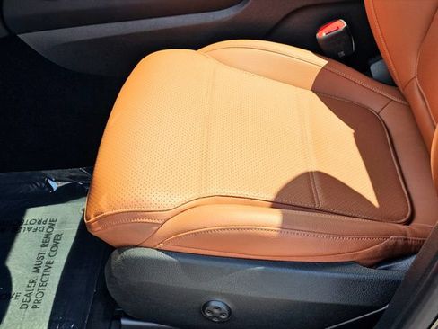 Certified 2023 Mercedes-Benz GLC 300 4MATIC image 17