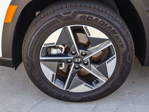 Used 2025 Hyundai Tucson SEL AWD/4WD image 6