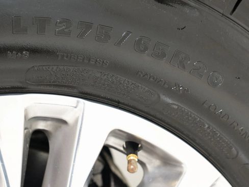 Used 2022 Chevrolet Silverado 2500 High Country w/ Technology Package image 67