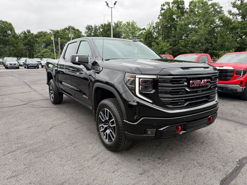 New 2026 GMC Sierra 1500 AT4 w/ AT4 Premium Package AWD/4WD image 7