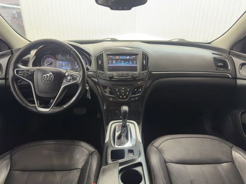 Used 2017 Buick Regal Sport Touring image 17