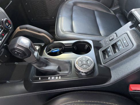 Used 2025 Ford Bronco Badlands AWD/4WD image 21