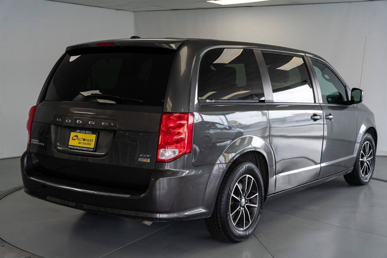 Used 2019 Dodge Grand Caravan GT FWD image 8