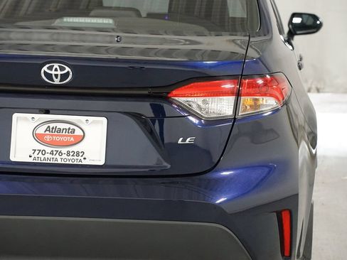 Certified 2025 Toyota Corolla LE FWD image 10