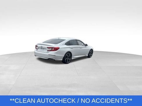 Used 2019 Honda Accord Sport image 4