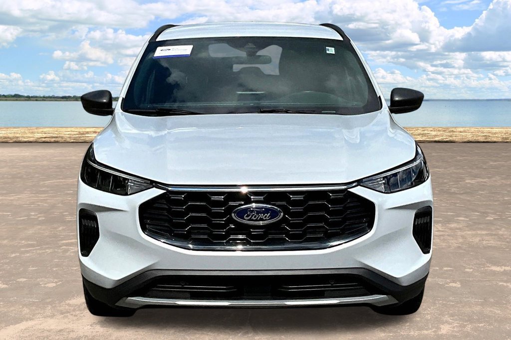Used 2025 Ford Escape ST-Line FWD image 2
