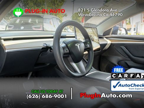 Used 2023 Tesla Model 3 Standard Range image 6