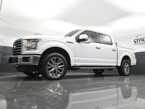 Used 2016 Ford F150 XLT w/ Equipment Group 302A Luxury AWD/4WD image 28