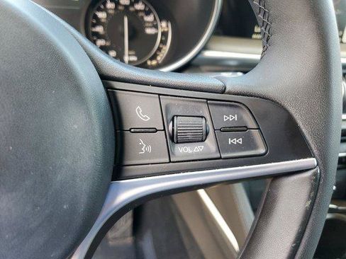 Used 2018 Alfa Romeo Stelvio Ti AWD/4WD image 23
