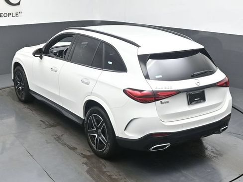 Used 2024 Mercedes-Benz GLC 300 image 41