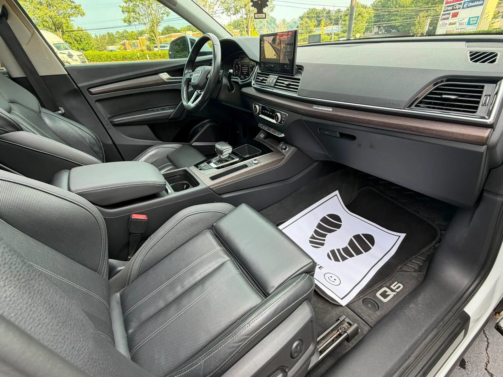 Used 2021 Audi Q5 2.0T Premium Plus w/ Premium Plus Package AWD/4WD image 17