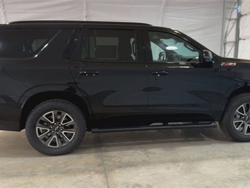 Certified 2024 Chevrolet Tahoe Z71 w/ Luxury Package image 9