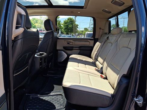 Used 2021 RAM 1500 Limited AWD/4WD image 10