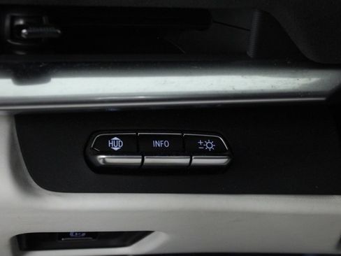 Used 2023 Chevrolet Corvette Stingray w/ Z51 Performance Package image 27