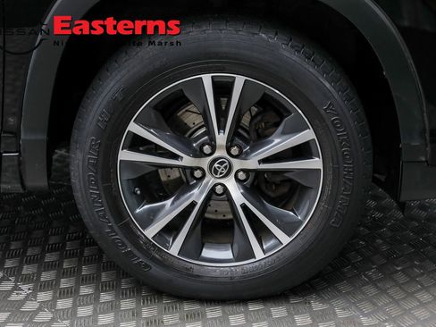 Used 2017 Toyota Highlander Plus image 58