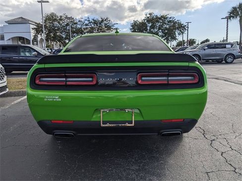 Certified 2017 Dodge Challenger SXT Plus image 5