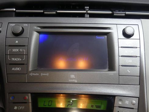 Used 2015 Toyota Prius Four FWD image 36
