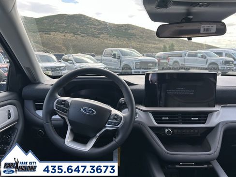 New 2025 Ford Explorer Active w/ Active Comfort Package image 17