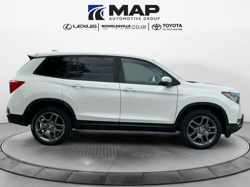 Used 2023 Honda Passport EX-L image 6