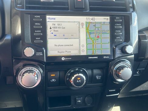 Certified 2020 Toyota 4Runner TRD Off-Road AWD/4WD image 21