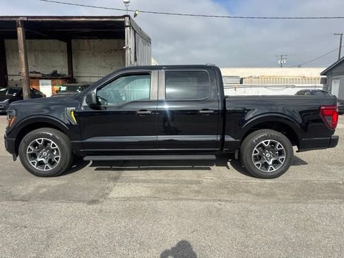 Used 2025 Ford F150 STX w/ Equipment Group 200A RWD image 8