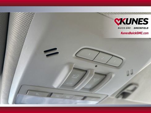 Used 2019 Buick Encore Essence w/ Experience Buick Package image 18