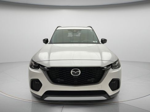Used 2025 MAZDA CX-70 Plug-In Hybrid w/ Premium Plus AWD/4WD image 2