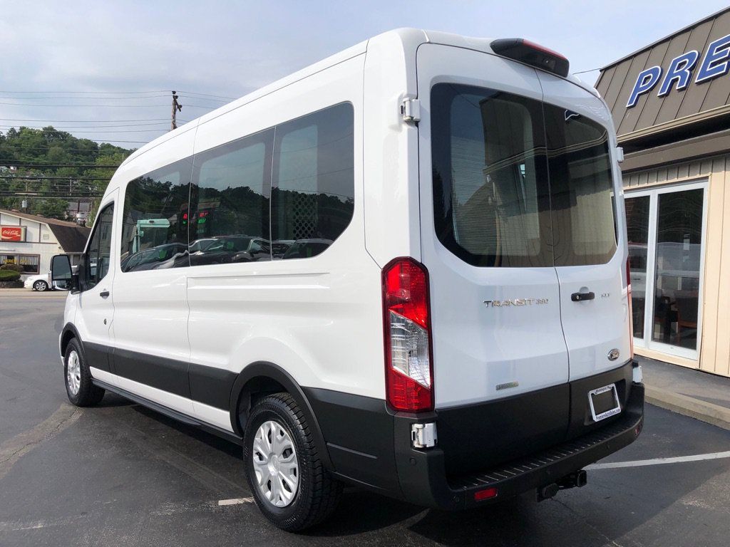 Used 2023 Ford Transit 350 XLT RWD image 5