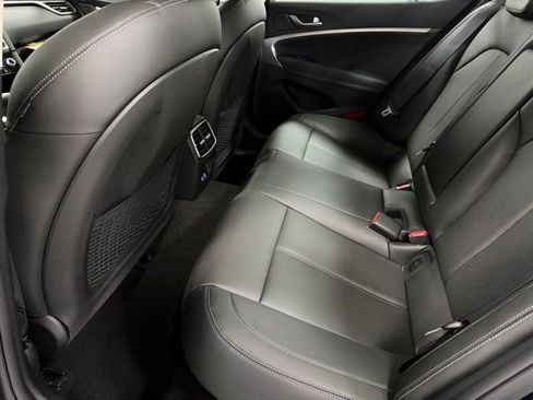 New 2026 Genesis G70 2.5T image 23