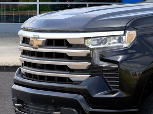 New 2026 Chevrolet Silverado 1500 High Country w/ High Country Premium Package AWD/4WD image 37