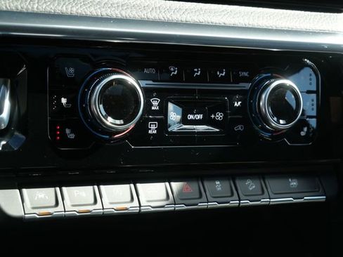 Used 2023 GMC Sierra 1500 Denali w/ Denali Reserve Package image 22